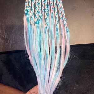 Hair extensions glow in the dark